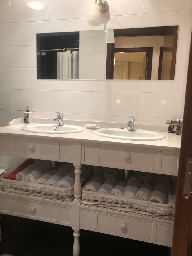 Apartamento Con Jardin เอซกาไรย์ ภายนอก รูปภาพ
